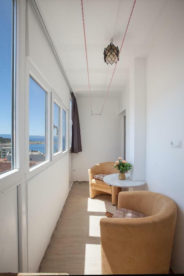 Apartment Dolores Makarska Ngoại thất bức ảnh